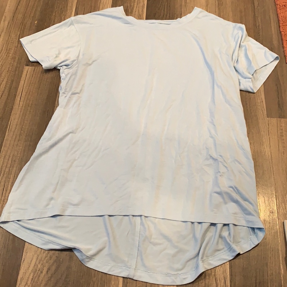 Women’s American Eagle Soft & Sexy top